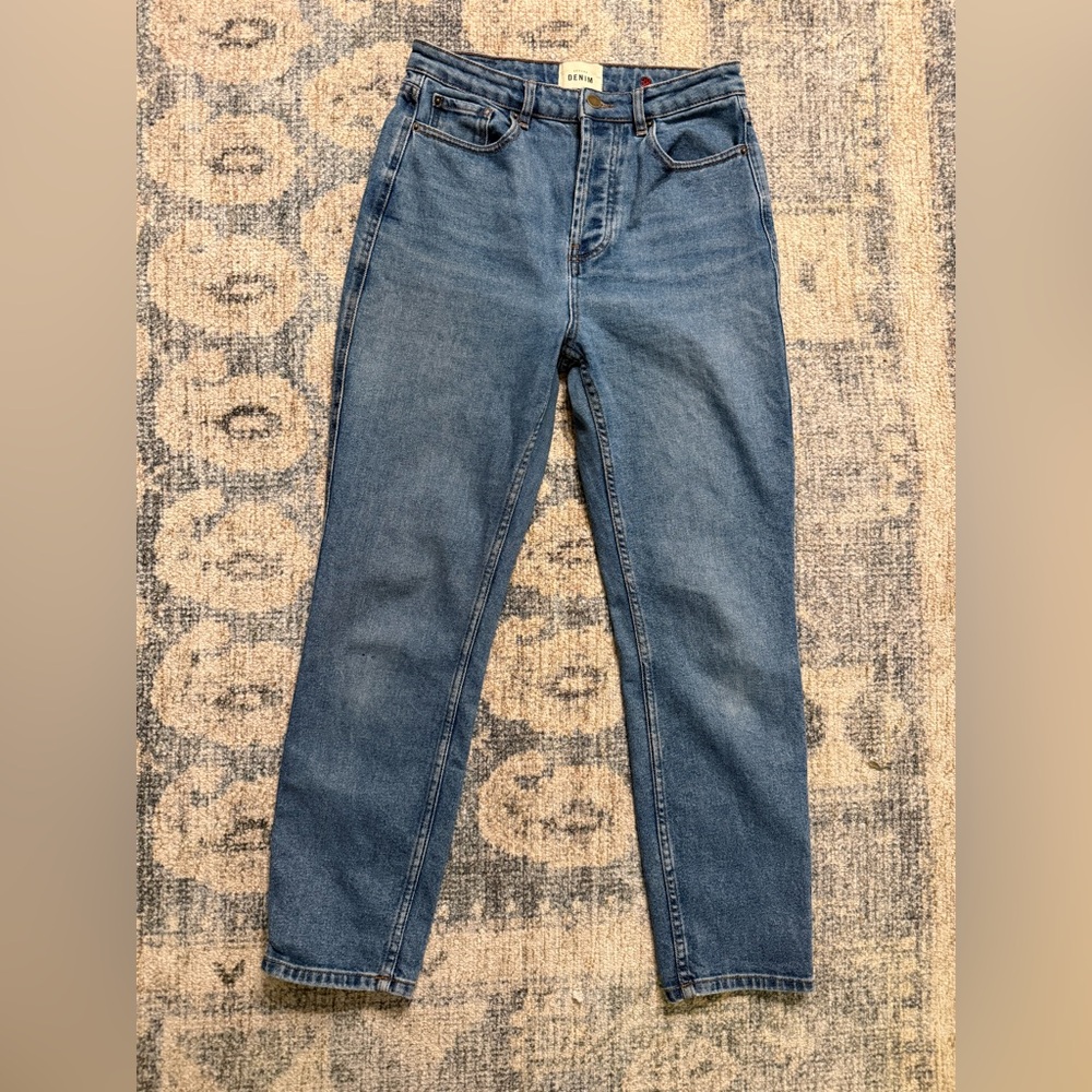 Sézane Straight Leg Jeans in Medium Blue